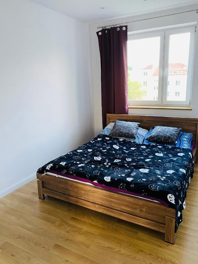 דירות גדינייה Apartament Hallera מראה חיצוני תמונה