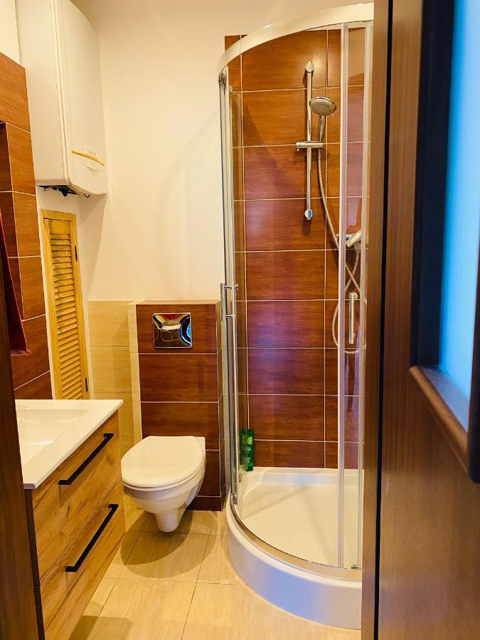 דירות גדינייה Apartament Hallera מראה חיצוני תמונה